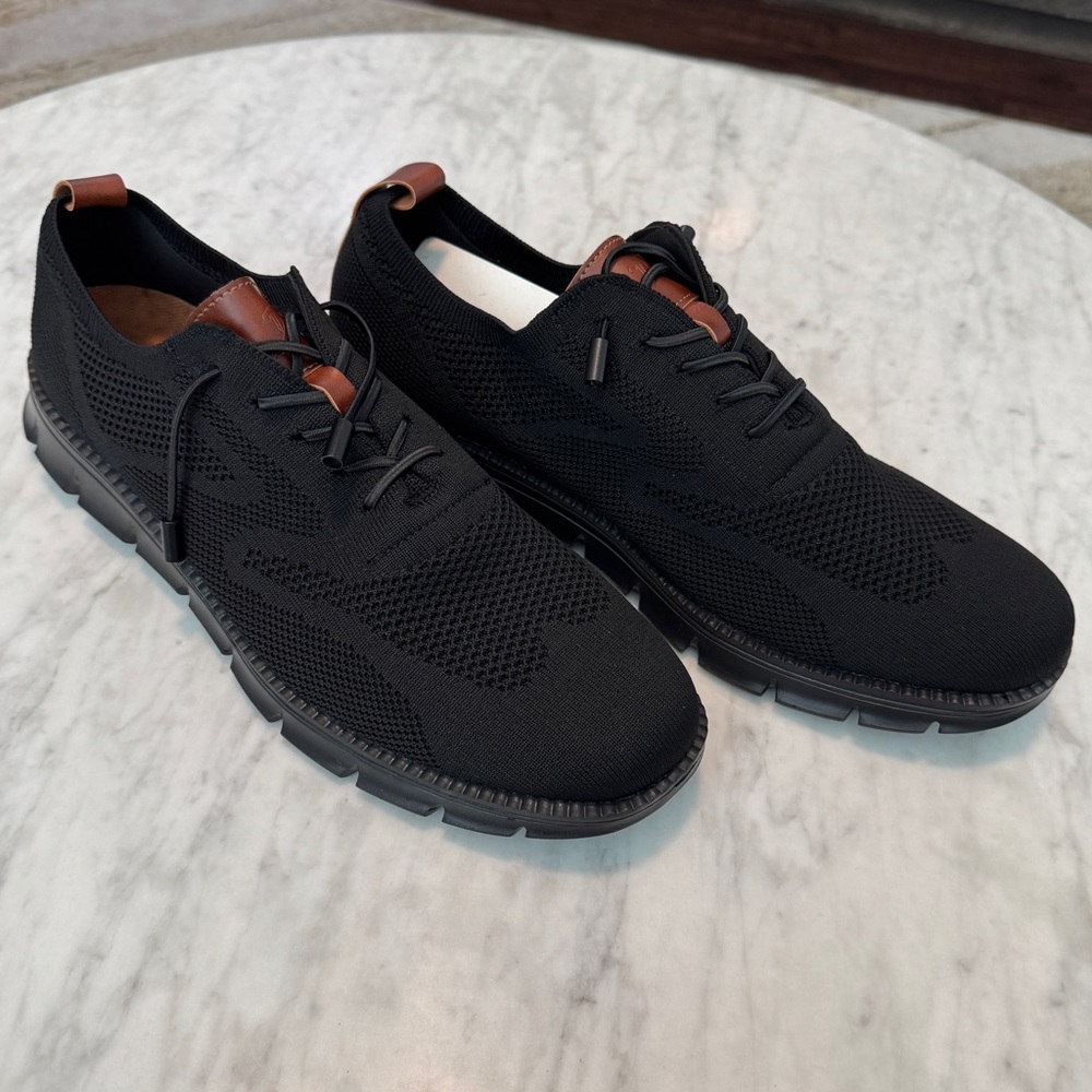 Business Casual Black Men's Oxfords